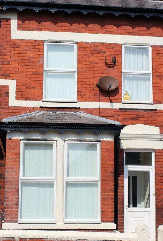 Blackpoolholidaylets Charles Street Villa Exterior foto